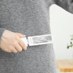 Fasola  迷你便携式粘毛刷 家用衣物静电除尘除毛刷可折叠粘毛器