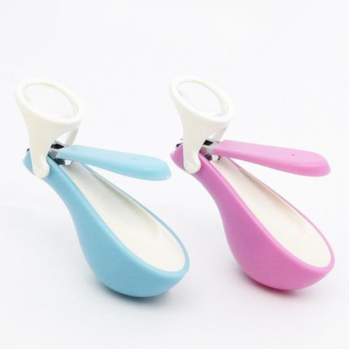 《贸》韩国777婴儿指甲剪 指甲钳宝宝儿童用带放大镜的剪指甲刀CN-939BK