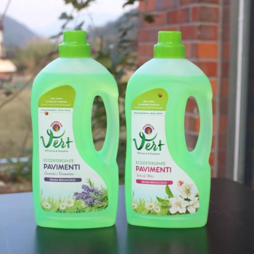 《贸》意大利大公鸡头地板清洁剂木地板瓷砖 免水洗去污增亮1L 花香