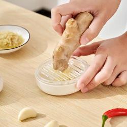 日本KM 姜蓉蒜蓉刨磨器 分体式姜末蒜末研磨器 调料研磨盒 1036